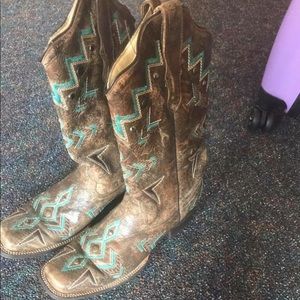 Corral boots size 10